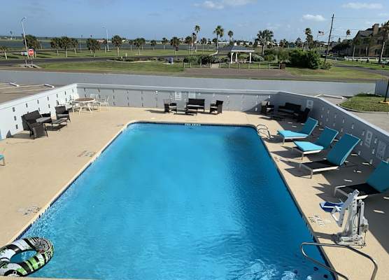 Days Inn by Wyndham Rockport Texas 1