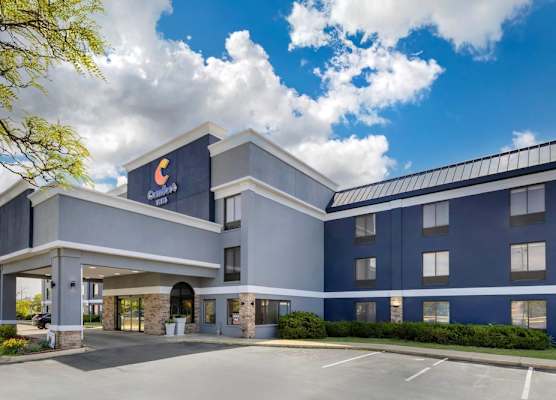 Comfort Inn Bourbonnais near I-57 1