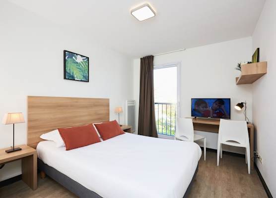 Ténéo Apparthotel Talence - Centre 1