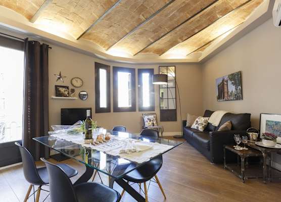 AinB Eixample-Miro Apartments 1