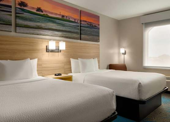 Days Inn & Suites by Wyndham Prattville-Montgomery 1