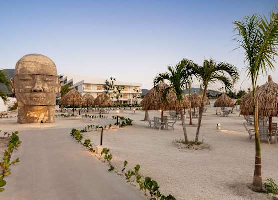 Wyndham Santa Marta Aluna Beach 1