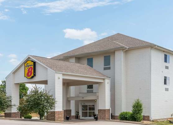 Super 8 by Wyndham Rolla 1