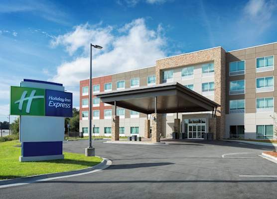 Holiday Inn Express Lake Park by IHG 1