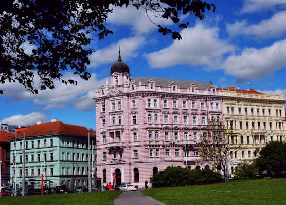 Hotel Opera 1