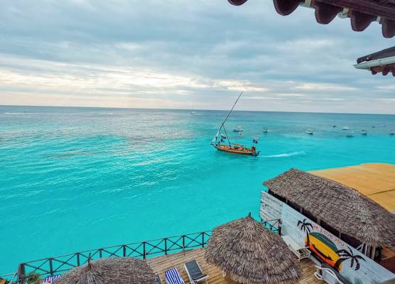 Langi Langi Beach Bungalows 1