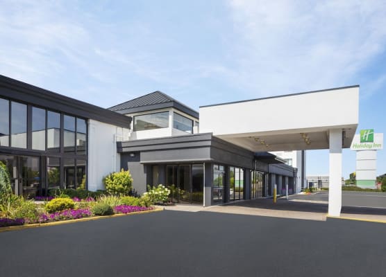 Holiday Inn HASBROUCK HEIGHTS-MEADOWLANDS by IHG 1