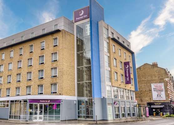 Premier Inn London Fulham 1