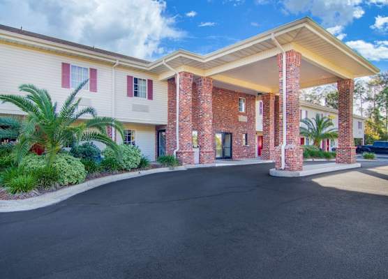 SureStay Hotel by Best Western Brunswick 1