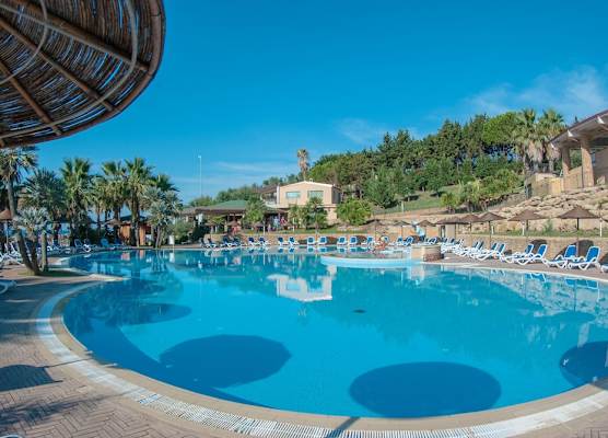 TH Le Castella - Baia degli Dei Village 1