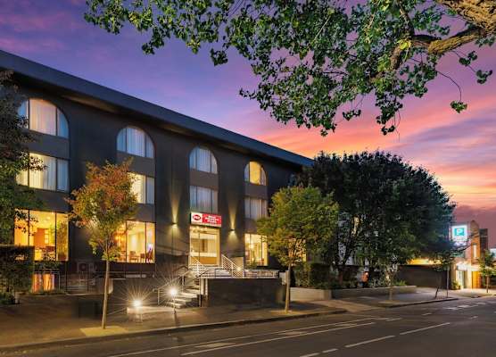 BEST WESTERN PLUS Travel Inn 1