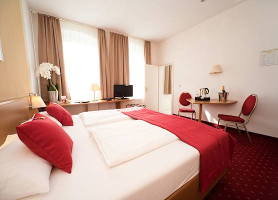City Hotel Am Wasserturm 1
