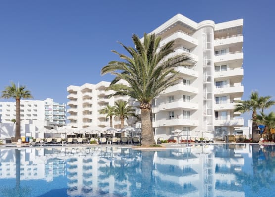 Hipotels Mercedes Aparthotel 1