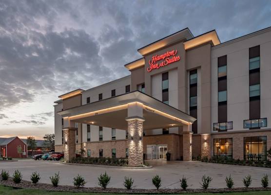 Hampton Inn & Suites Dallas/Plano Central 1