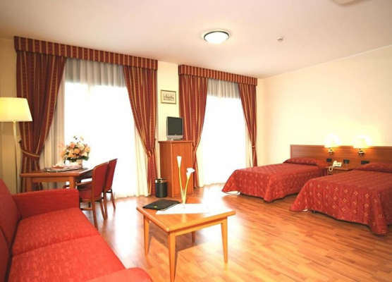 Hotel Executive Meeting & Events 1