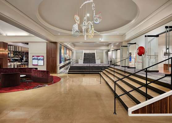 Saint Kate - The Arts Hotel 1