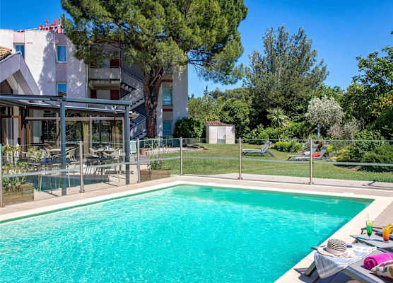 ibis Salon de Provence 1