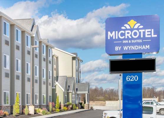 Microtel Inn & Suites by Wyndham Cadiz 1