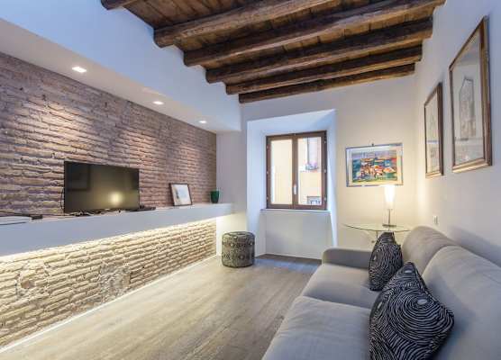 RSH Luxury One Bedroom Fori Imperiali 1