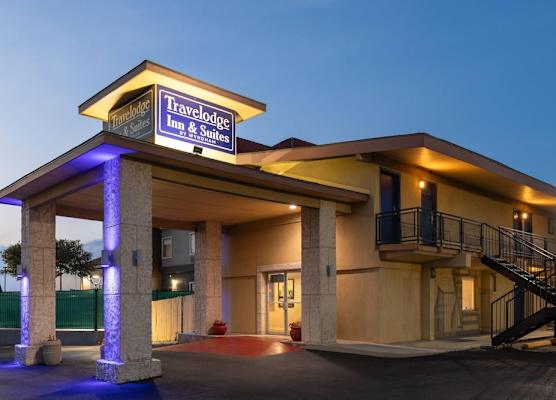 Travelodge by Wyndham New Braunfels 1