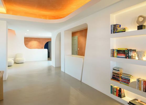 Yperia Hotel 1