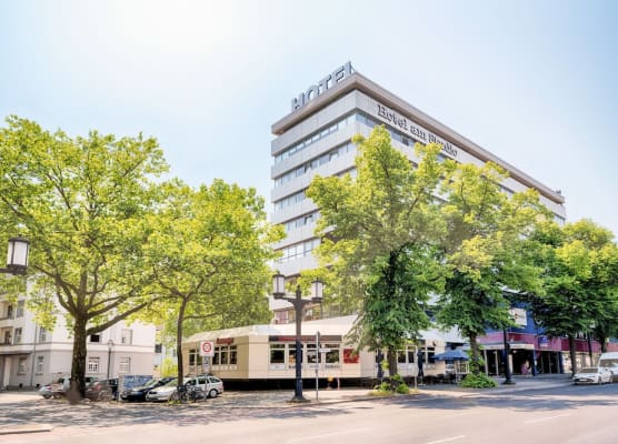 Enjoy Hotel am Studio 1