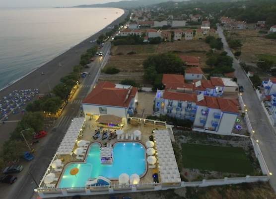 Aphrodite Beach Hotel 1