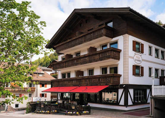 La Tambra - Residence - Central with Restaurant 1