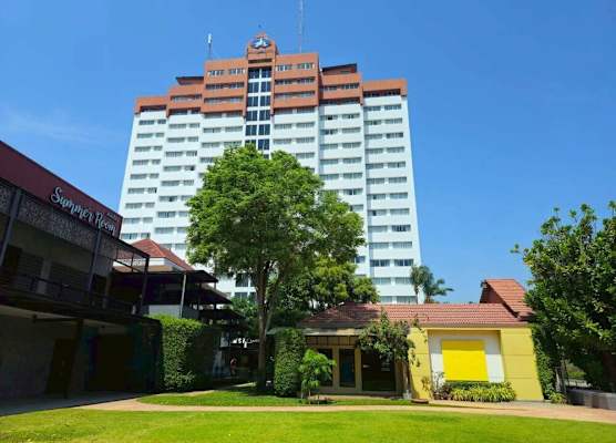 Hua Hin Grand Hotel and Plaza 1