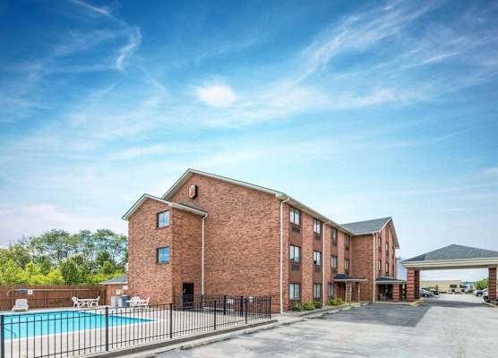 Super 8 by Wyndham Georgetown 1