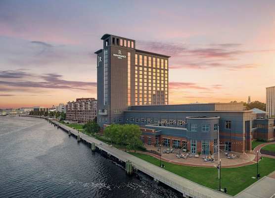 Renaissance Portsmouth-Norfolk Waterfront Hotel 1