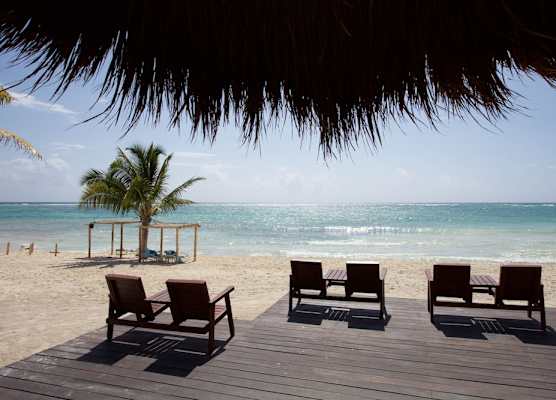 Akumal Bay Beach & Spa Resort 1