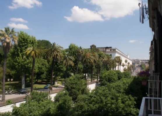 B&B Napolimilionaria Foria 242 1