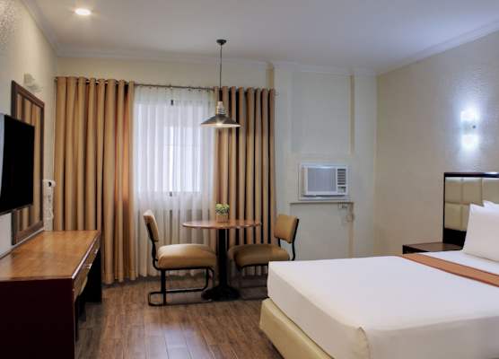 Rothman Hotel 1