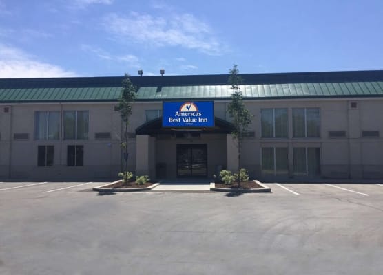 Americas Best Value Inn & Suites-Boise 1