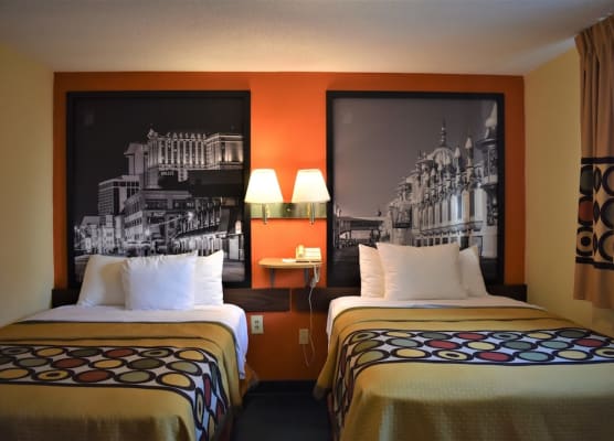 Super 8 by Wyndham Atlantic City 1