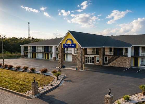 Days Inn by Wyndham Newberry South Carolina 1