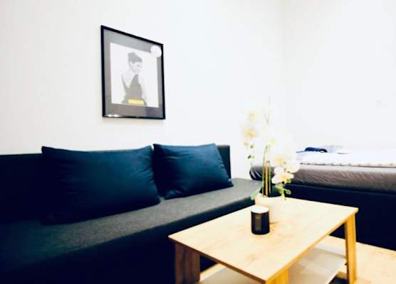 Cozy 5BR Apt 10min Walk to Augarten 1
