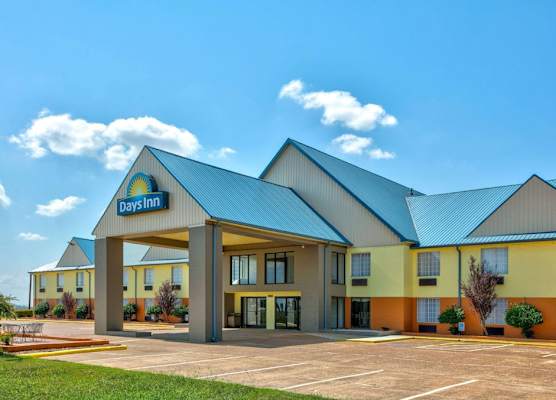 Days Inn by Wyndham Tunica Resorts 1