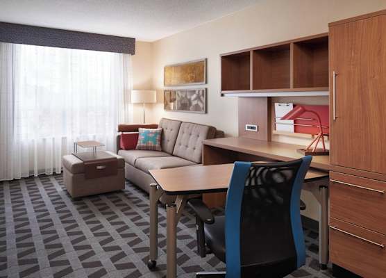 TownePlace Suites by Marriott Windsor 1
