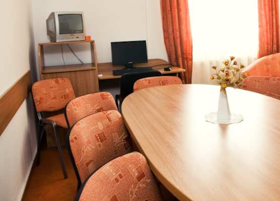 Hotel Est 1