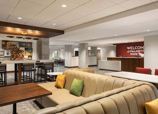 Hampton Inn Columbia-Downtown Historic District 1