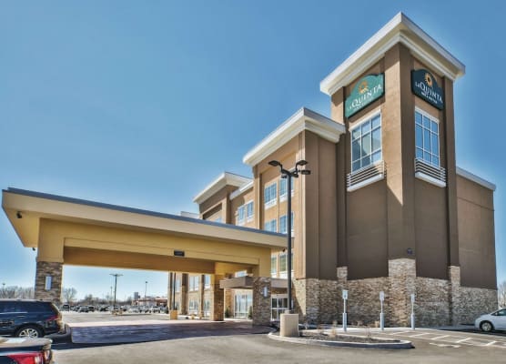 La Quinta by Wyndham Niagara Falls 1