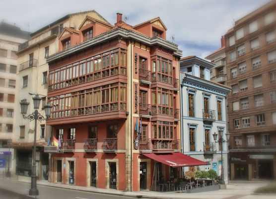 Hotel Vetusta 1