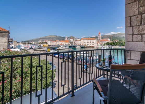 4 Elements Old Town Views Rooms 1