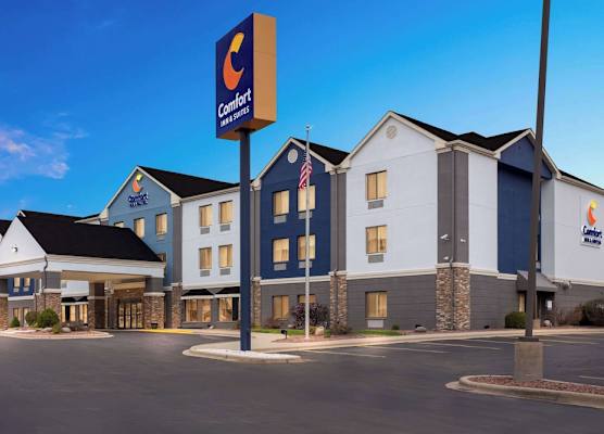 Comfort Inn & Suites Kenosha-Pleasant Prairie 1
