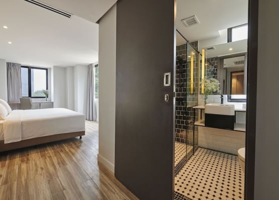 J-Hotel by Dorsett 1