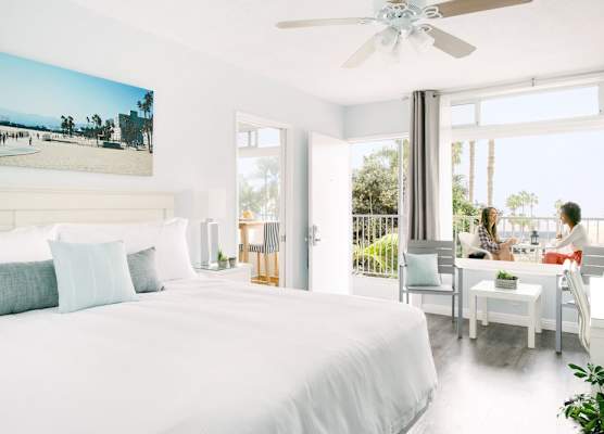 Bayside Hotel 1