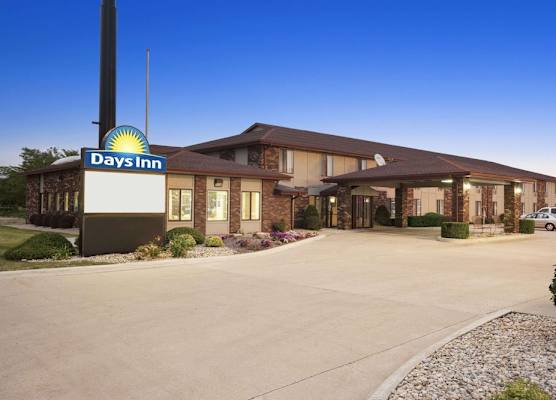 Days Inn by Wyndham Oglesby/ Starved Rock 1