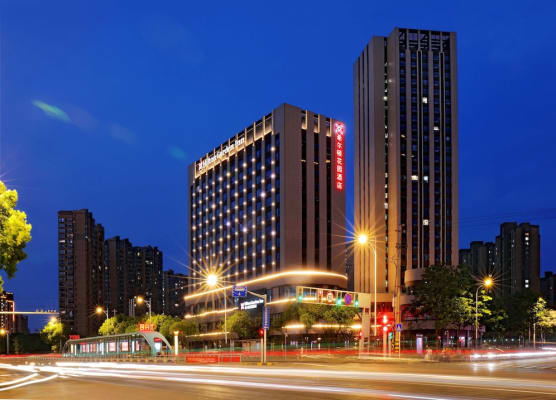 Hilton Garden Inn Changzhou Xinbei 1